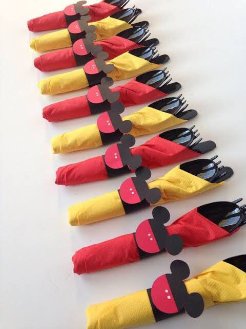 Mickey or Minnie Mouse Cutlery Set